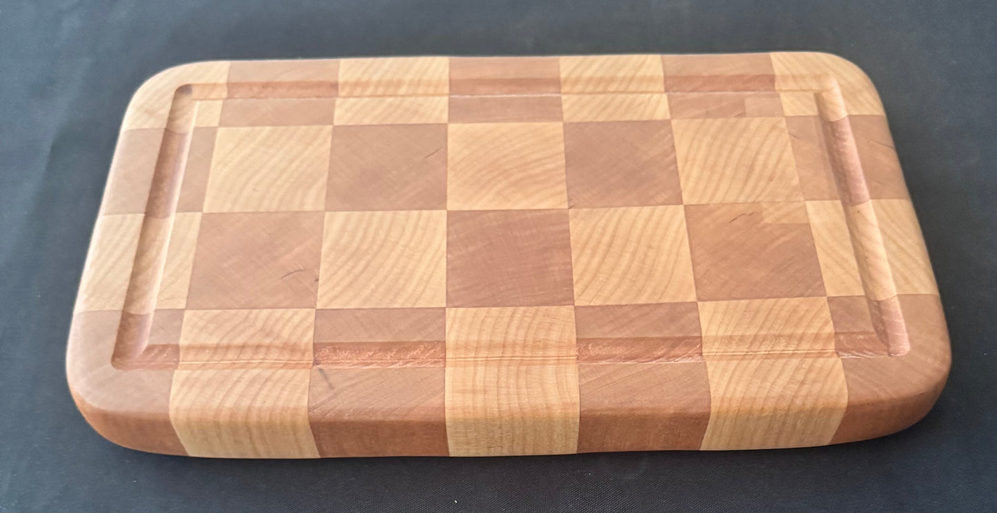 M1016 - Cherry Maple Checkered