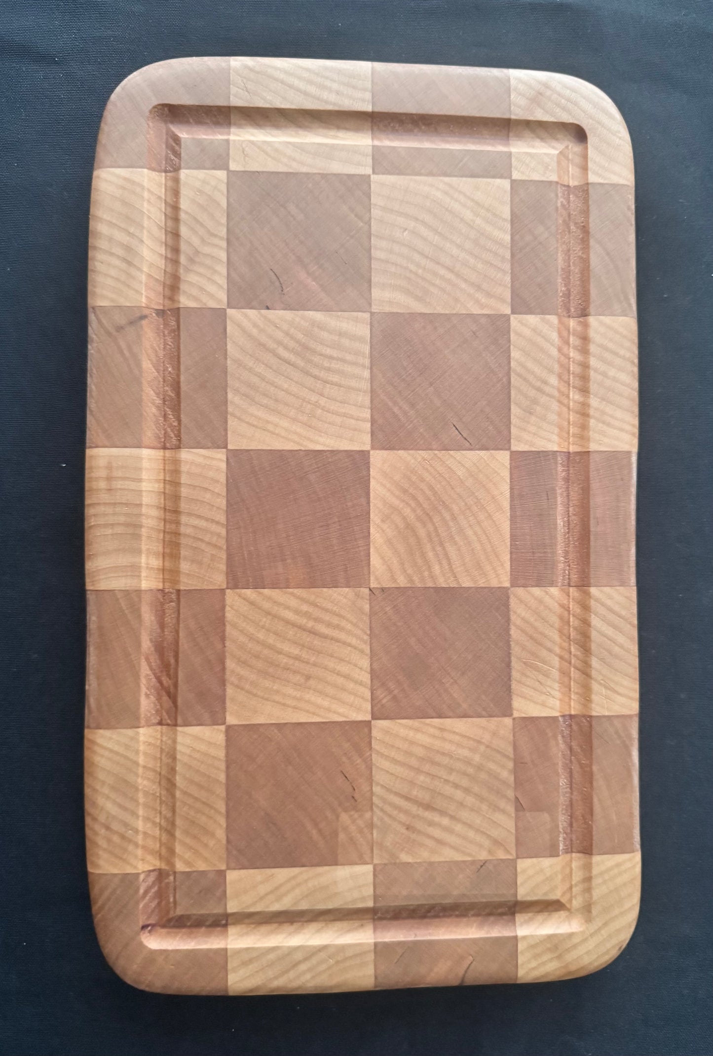 M1016 - Cherry Maple Checkered